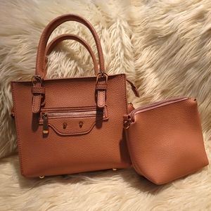 Isabelle Crossbody Purse NWOT, Brown